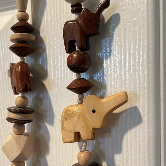 Handmade Wooden Elephant Necklace - Picture 3 of 3